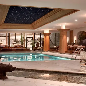 hotel-les-barmes-de-lours.hotels-rhonealpes.com/